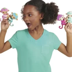 Figurine Fingerlings Leo