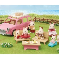 Sylvanian Families - 5535 - Le Monospace Rose Et Set De Pique-Nique